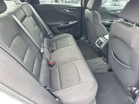 Used 2024 Chevrolet Malibu LT FWD image 18