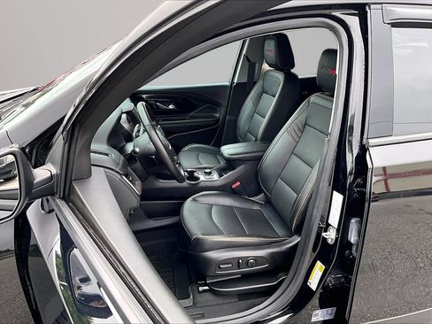 Used 2022 GMC Terrain AT4 w/ GMC Pro Grade Package AWD/4WD image 26