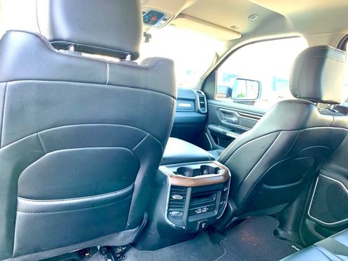 Used 2022 RAM 1500 Laramie RWD image 17