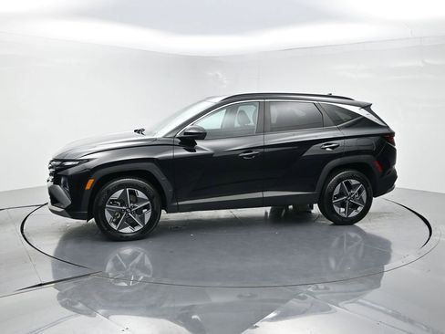 Used 2025 Hyundai Tucson SEL AWD/4WD image 3