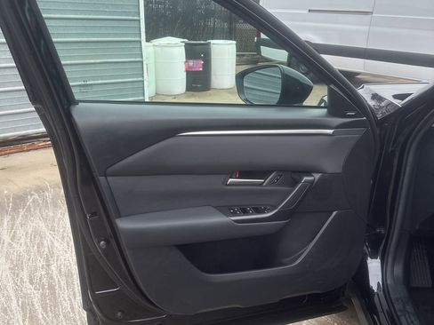 Certified 2025 MAZDA CX-50 AWD 2.5 S w/ Premium Package image 14