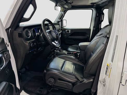 Used 2023 Jeep Wrangler Sahara w/ Cold Weather Group image 13