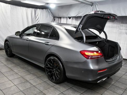 Used 2022 Mercedes-Benz E 450 4MATIC Sedan w/ Night Package image 63