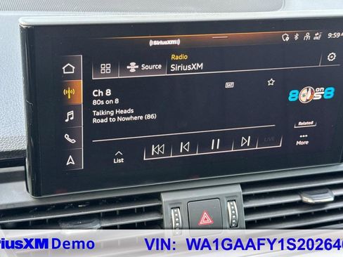 Used 2025 Audi Q5 2.0T Premium image 35