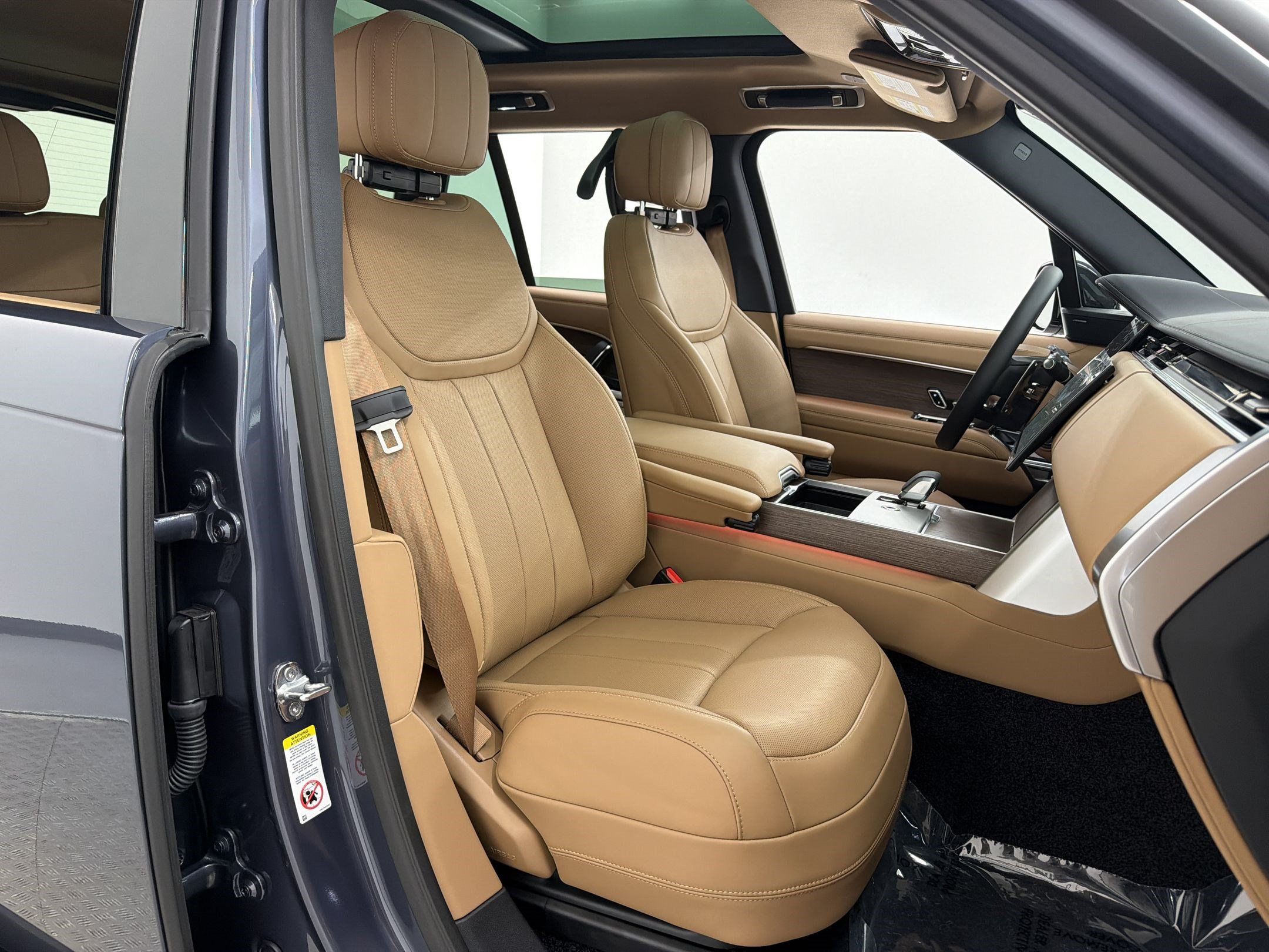 New 2026 Land Rover Range Rover SE AWD/4WD image 24