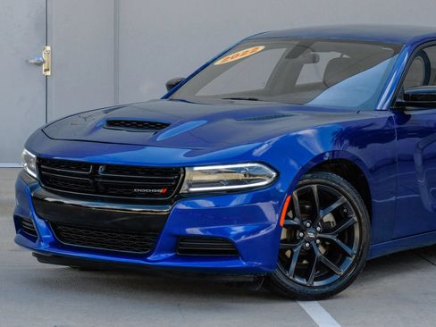 Used 2022 Dodge Charger SXT w/ Blacktop Package RWD image 13