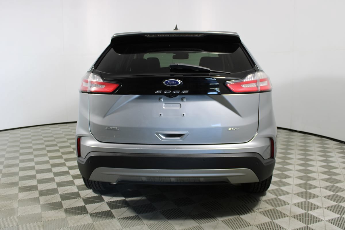 Used 2022 Ford Edge SEL AWD/4WD image 5