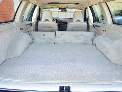 Used 2005 Volvo XC70 AWD/4WD image 36