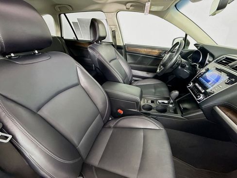 Used 2018 Subaru Outback 2.5i Limited AWD/4WD image 33