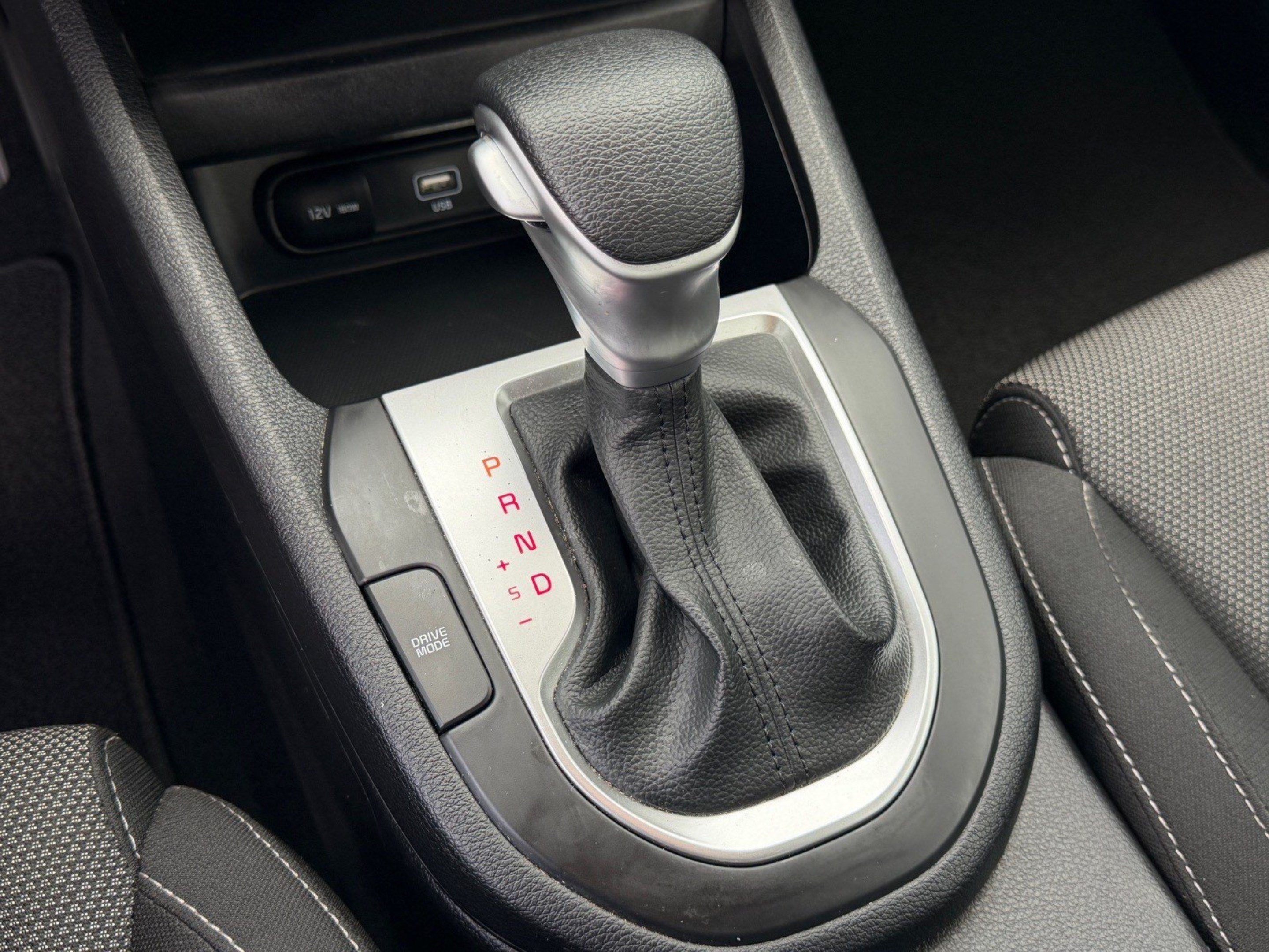 Used 2024 Kia Forte LXS FWD image 34