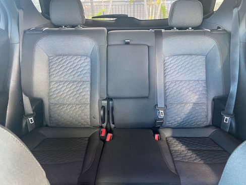 Used 2019 Chevrolet Equinox LT AWD/4WD image 36