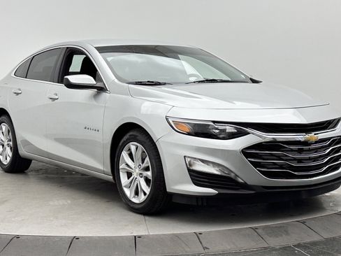 Used 2020 Chevrolet Malibu LT FWD image 3