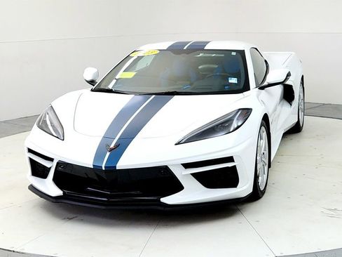 Used 2023 Chevrolet Corvette Stingray Premium Conv w/ 3LT RWD image 2