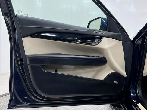 Used 2017 Cadillac ATS Luxury AWD/4WD image 16