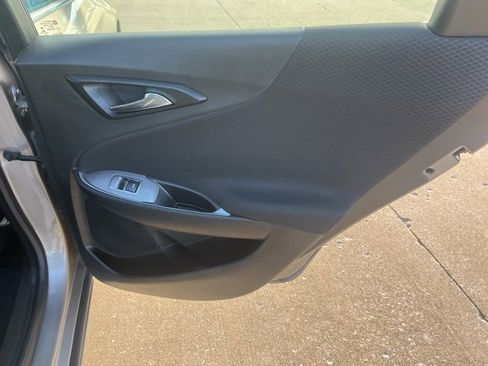Used 2023 Chevrolet Malibu LT image 42