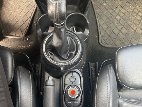 Used 2017 MINI Cooper S image 13