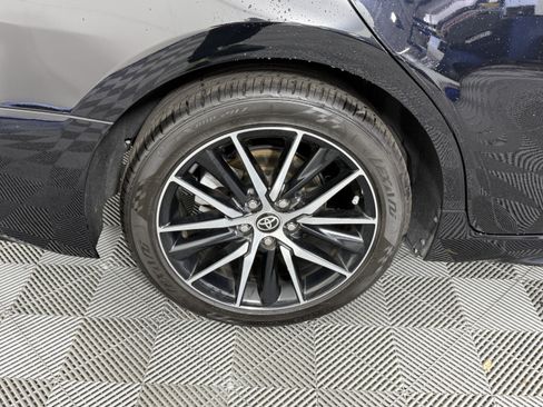 Used 2021 Toyota Camry SE w/ Convenience Package image 28