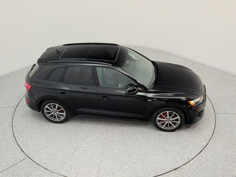 Used 2024 Audi Q5 e Premium Plus w/ Premium Plus Package AWD/4WD image 25