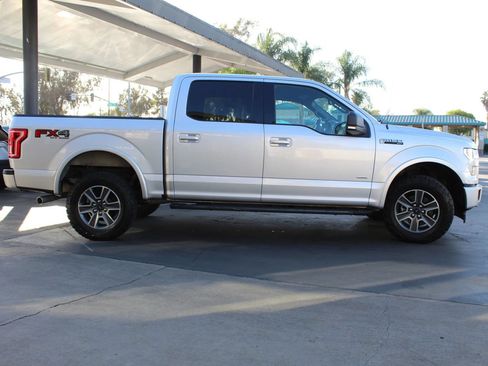 Used 2017 Ford F150 XLT w/ Equipment Group 302A Luxury AWD/4WD image 6
