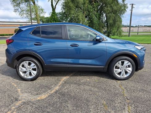 Used 2024 Buick Encore GX Preferred FWD image 25