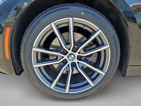 Used 2021 BMW 330i Sedan w/ Parking Assistance Package RWD image 25