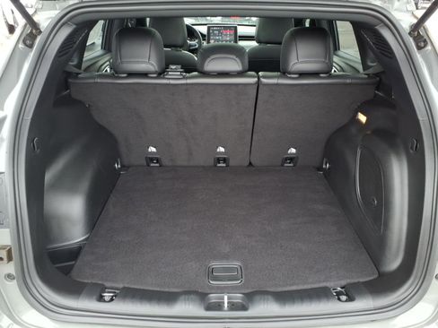 Used 2023 Jeep Compass Latitude w/ Sun and Sound Group image 20