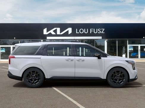 Used 2026 Kia Carnival SX Prestige FWD image 7