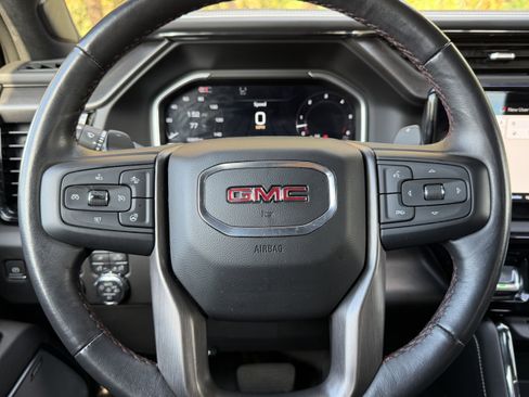 Used 2024 GMC Sierra 1500 AT4X image 44