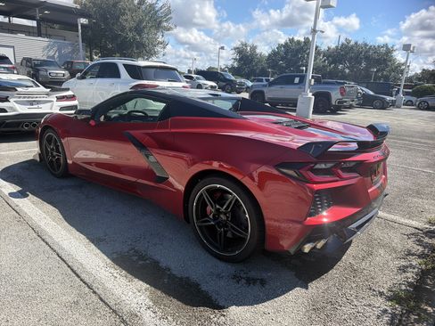 Used 2022 Chevrolet Corvette Stingray Preferred Conv w/ Z51 Performance Package RWD image 3