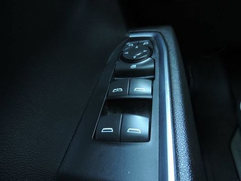 Certified 2022 Chevrolet Silverado 1500 LT RWD image 25