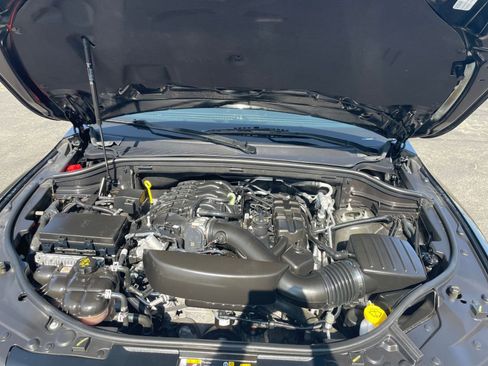 Used 2024 Dodge Durango SXT image 32