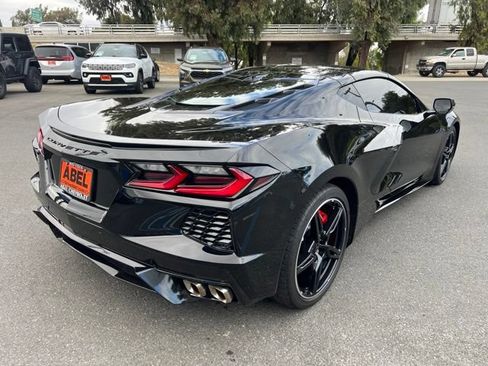 Used 2024 Chevrolet Corvette Stingray Coupe w/ 1LT RWD image 7