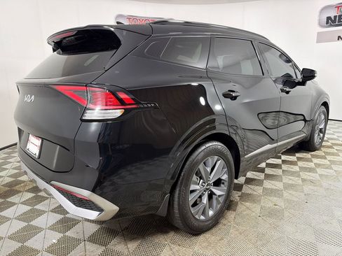 Used 2025 Kia Sportage SX image 5