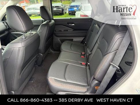 Certified 2023 Nissan Pathfinder SL w/ Lighting Package (N92) AWD/4WD image 20