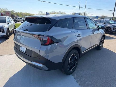 New 2026 Kia Sportage S AWD/4WD image 3