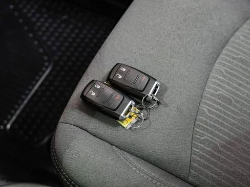 Used 2023 RAM 4500 SLT w/ Quick Order Package 2YG SLT image 46