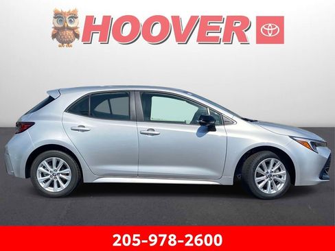 New 2026 Toyota Corolla SE FWD image 2