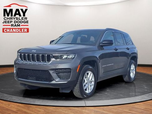 New 2026 Jeep Grand Cherokee Laredo X AWD/4WD image 1