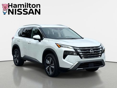 Used 2026 Nissan Rogue SL AWD/4WD image 1