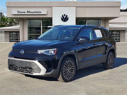 Certified 2025 Volkswagen Taos SE