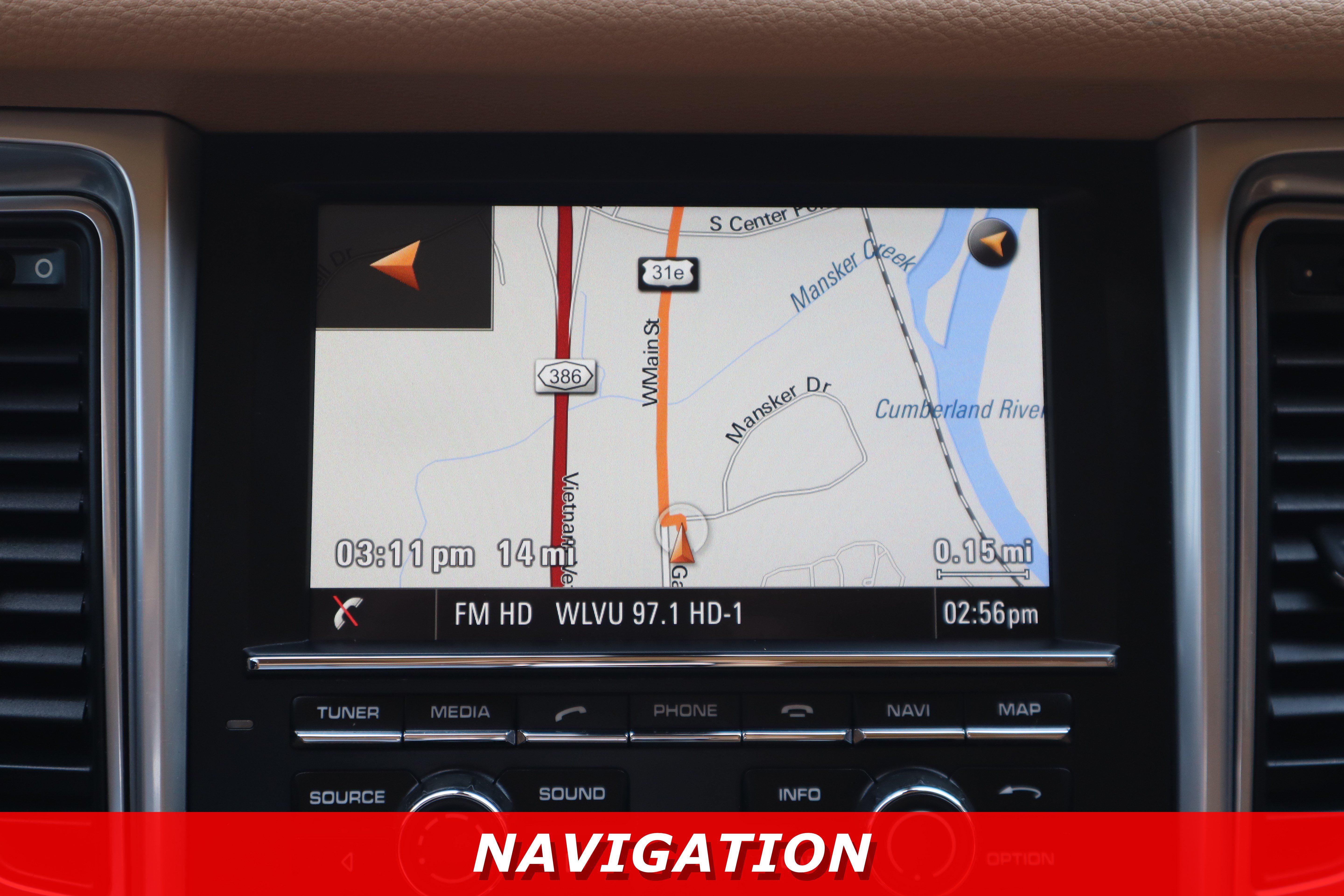 Used 2015 Porsche Macan S AWD/4WD image 21