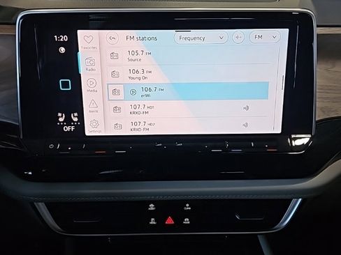 New 2026 Volkswagen Atlas SE image 32