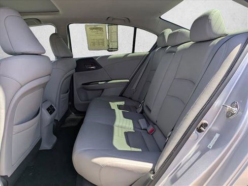 Used 2013 Honda Accord EX-L image 19