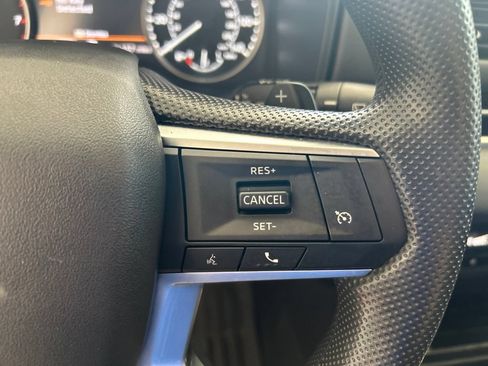 Used 2025 Mitsubishi Outlander ES FWD image 39
