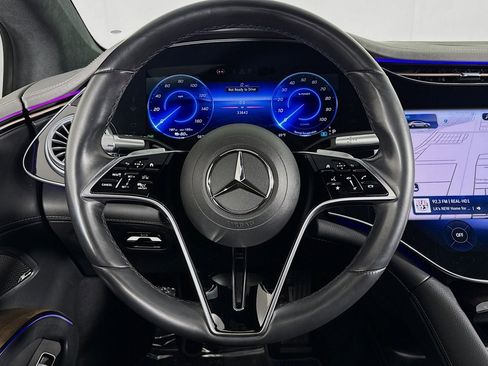 Certified 2023 Mercedes-Benz EQS 580 4MATIC Sedan image 18
