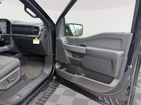 New 2026 Ford F150 XLT w/ Equipment Group 302A MID AWD/4WD image 16