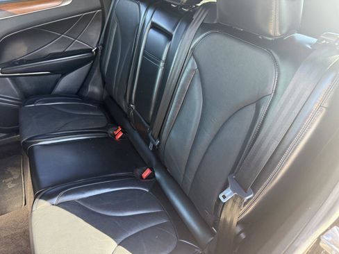 Used 2019 Lincoln MKC Reserve w/ MKC Technology Package image 24