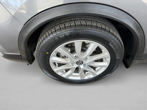 Used 2021 Nissan Rogue Sport SV AWD/4WD image 22