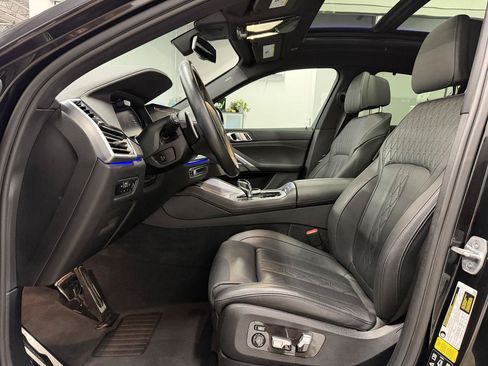 Used 2022 BMW X6 xDrive40i w/ Executive Package AWD/4WD image 8