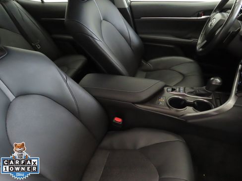 Used 2024 Toyota Camry XSE image 25